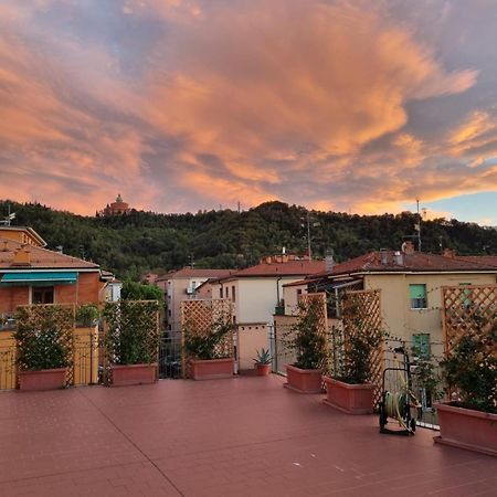 Attico Vista San Luca Lägenhet Bologna Exteriör bild